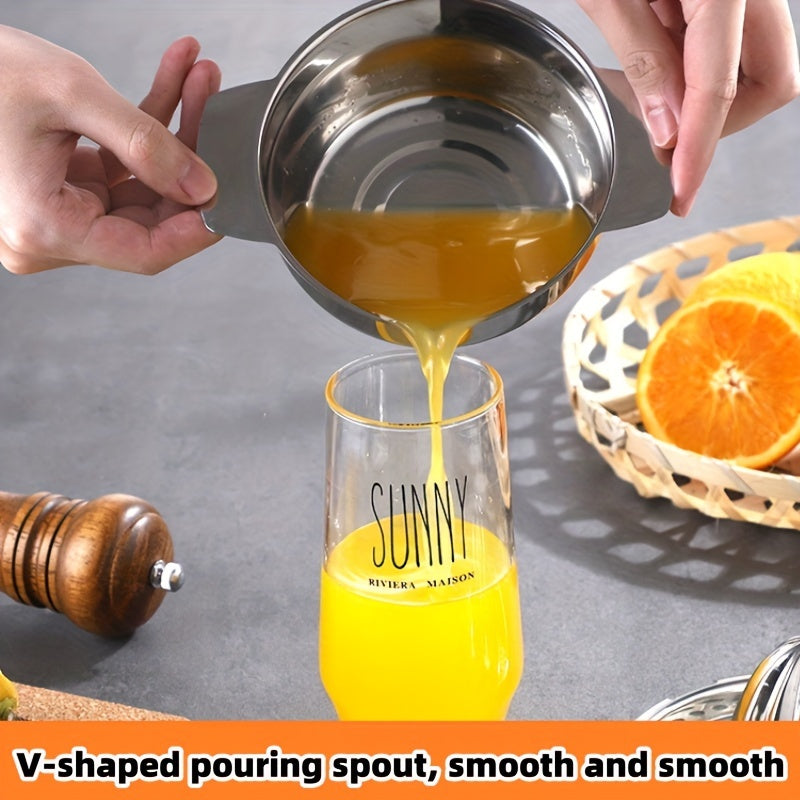 304 Stainless Steel Manual Citrus Juicer - Compact Hand Squeezer for Lemons, Oranges & More - Perfect for Use in the Kitchen, Restaurant, or on Outdoor Picnics and Camping Trips