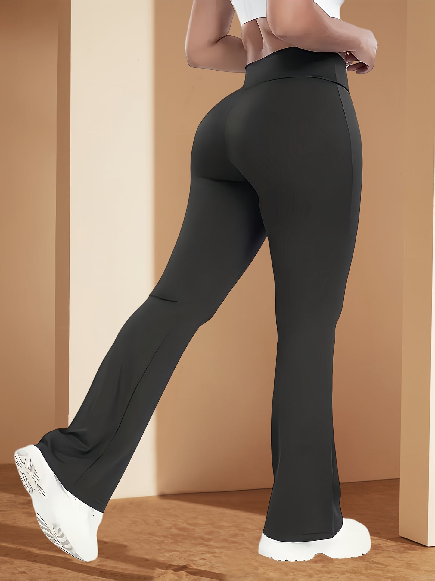 High-Waisted Flared Leggings for Women with Tummy Control and Butt-Lifting, ideal for workouts and training.