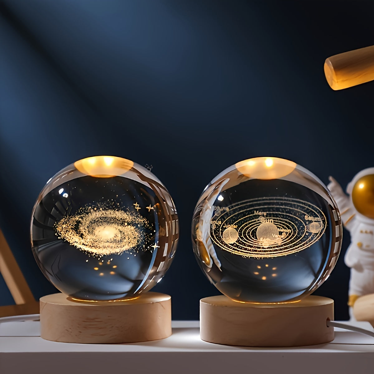 One 3D laser engraved crystal ball night light featuring the solar system and Saturn, powered by USB for home and office decoration, and makes a special gift for Valentine's Day, Christmas, or birthdays.