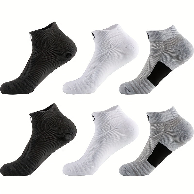 Soft, breathable athletic socks for men. Geometric pattern, 90% polyester 10% spandex. Hand wash only.