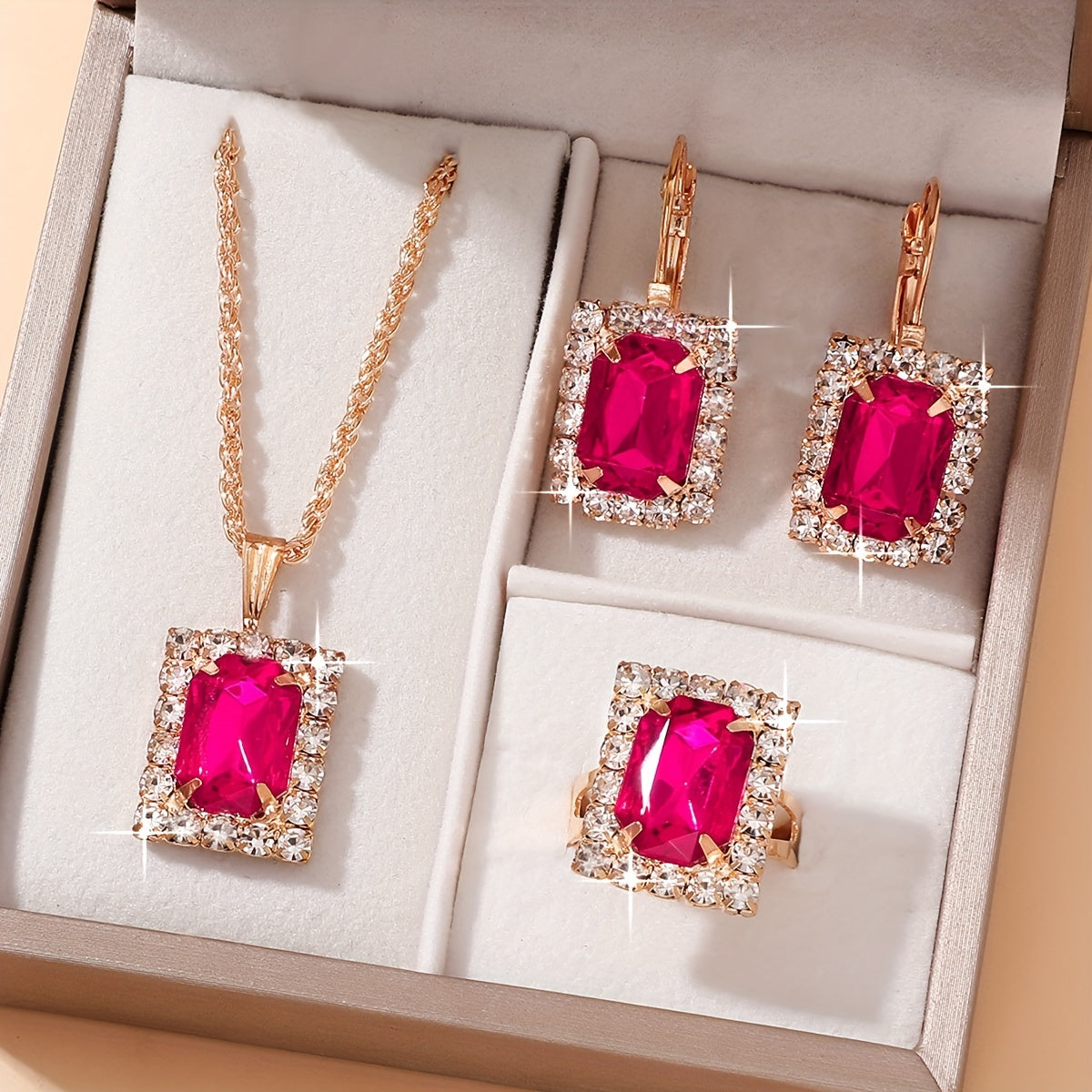 4-piece women's jewelry set with retro square glass rhinestones