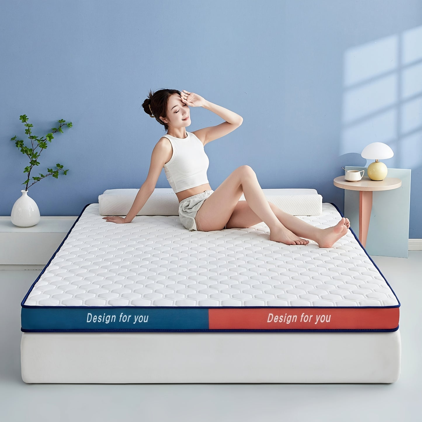 1-piece, 8cm thick memory foam mattress in white, soft to medium firmness. Foldable for easy storage. Made of latex & PU foam with polyester cover. Features active print. Designed for