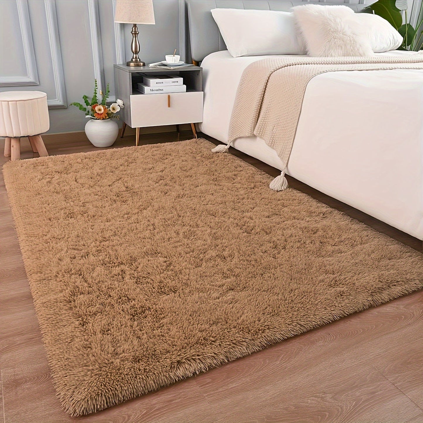 Soft Gradient Color Shaggy Area Mat, Polyester Mat for Living Room Bedroom Sofa Bedside Bay Window, Machine Washable, Available in Various Sizes