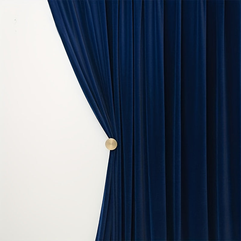 Dark green velvet curtains, perfect for adding elegance and insulation to any room. These solid velvet curtains in a rich shade of dark green are ideal for creating a cozy and dark bedroom ambiance. They can be hung on a pole for easy installation. Made