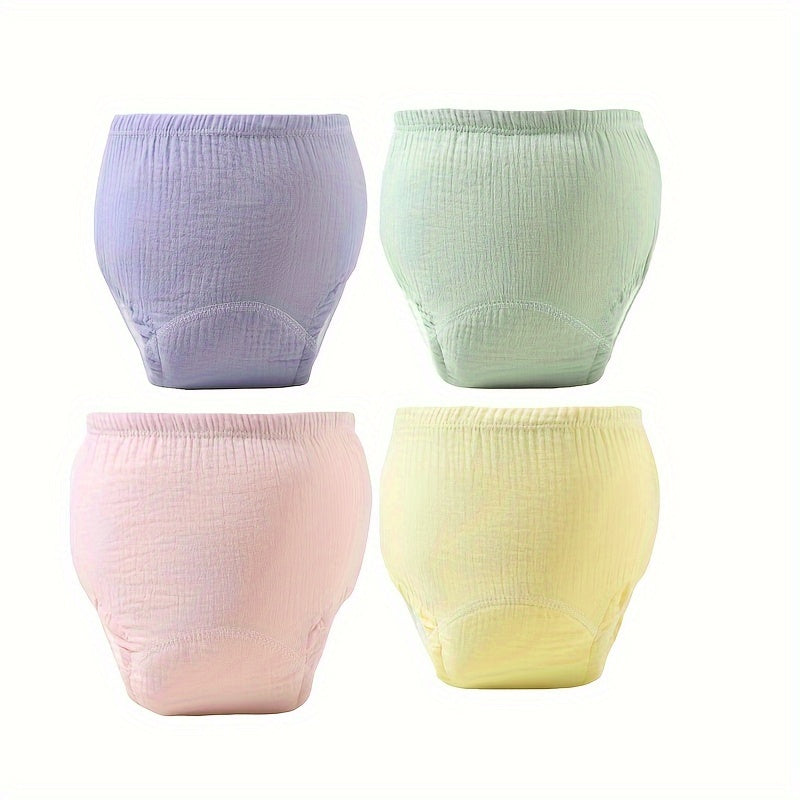 Prevent accidents and help with potty training for both boys and girls with this set of 4/5pcs waterproof washable baby training diapers.