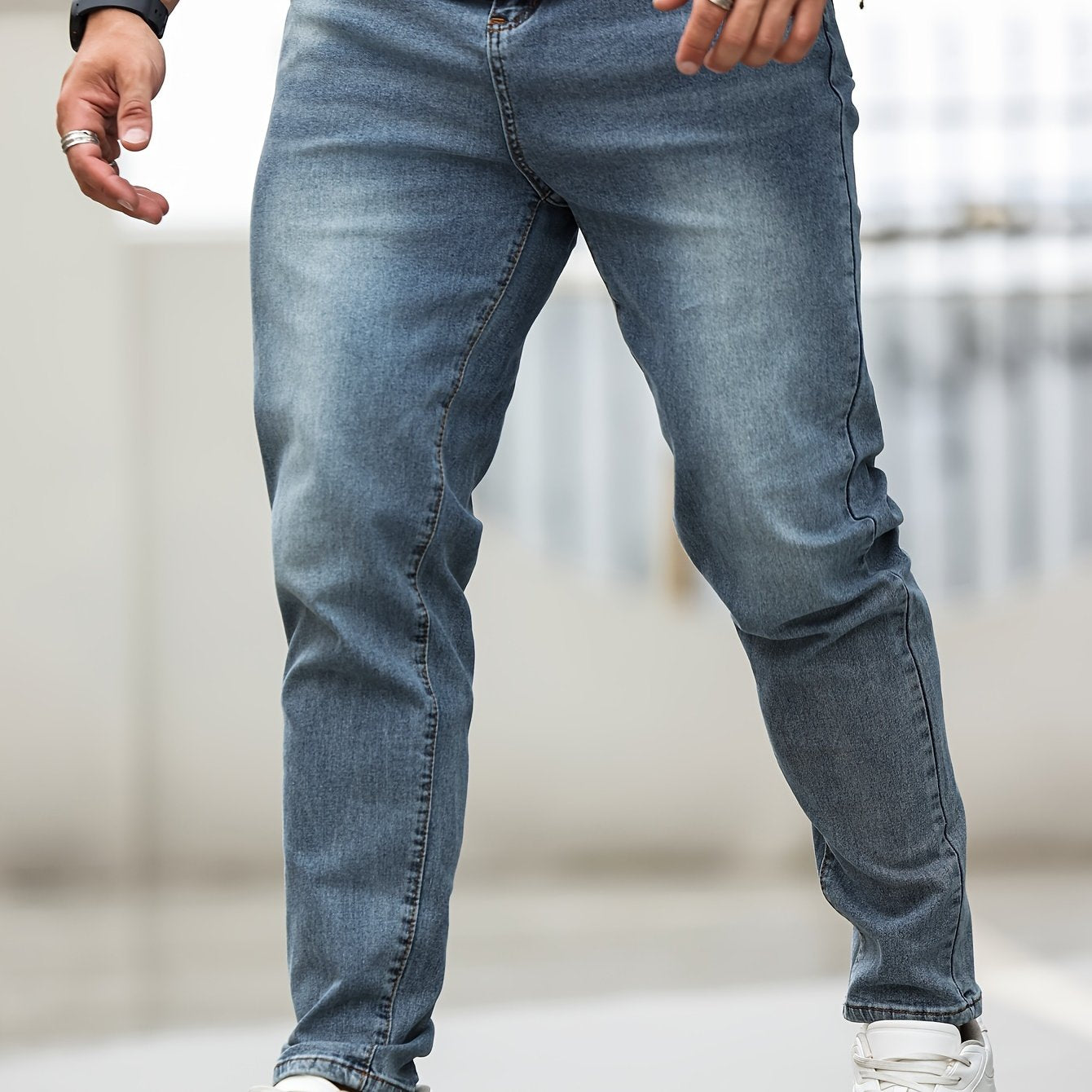 Men's plus size skinny jeans made of 68% cotton, 24% polyester, 6% tencel, and 2% elastane. Features casual solid color denim with pockets and medium stretch. Suitable for all seasons.