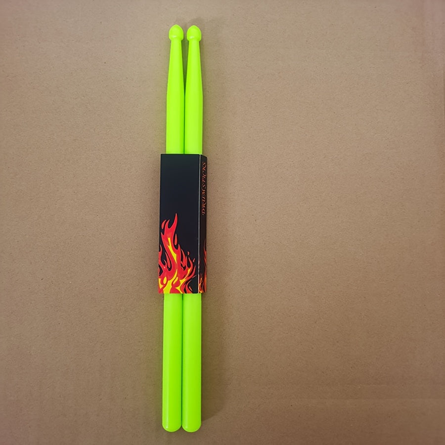 Colorful nylon drumsticks made of plastic, suitable for drum kits. Durable 5A drumsticks with non-slip design.