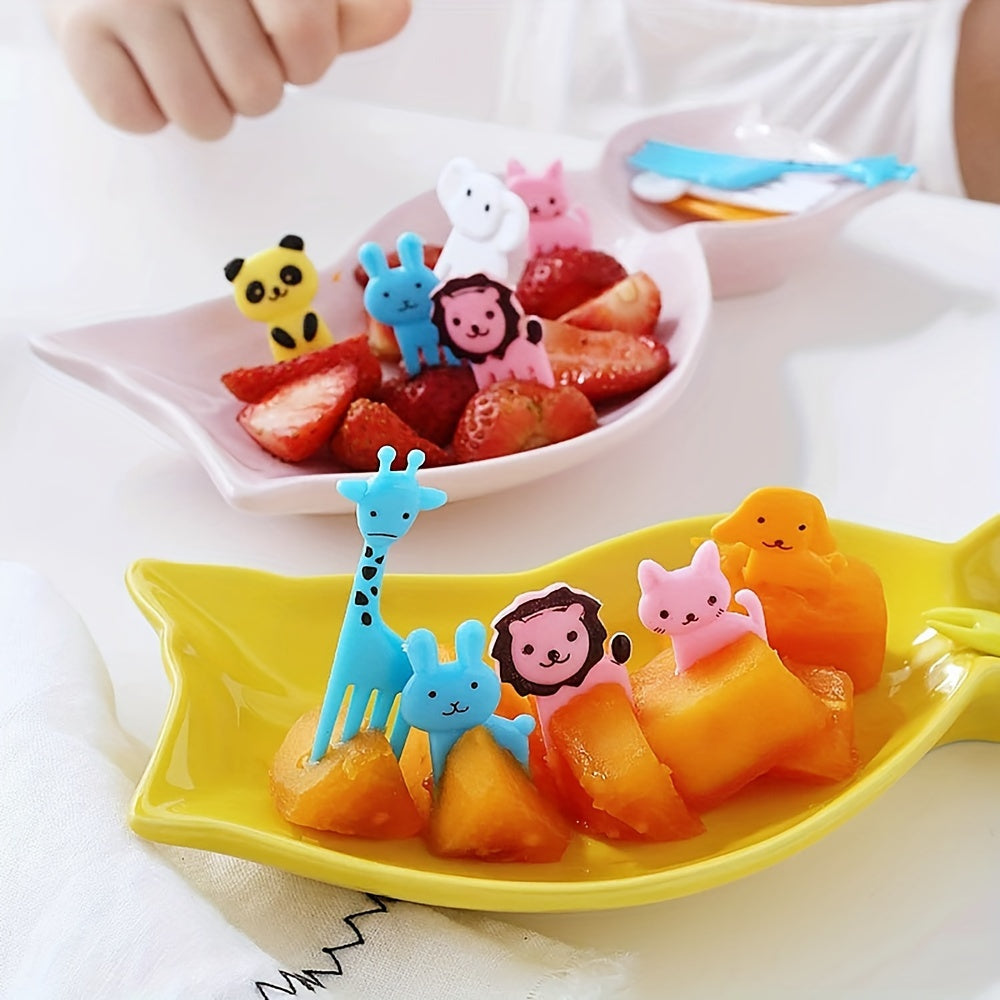 40-Pack Mini Cartoon Fruit Forks, Animal Party Cake Decoration Picks