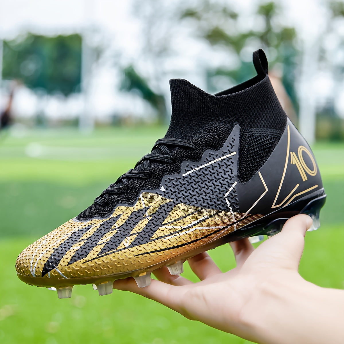 Stylish High Top Soccer Cleats with Spikes, Breathable and Non-slip for Professional Training and Competition