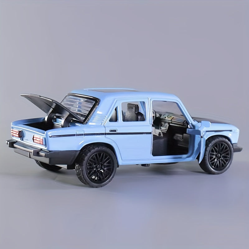 1/36 Retro Sedan Alloy Car Model with Three Open Doors, Ideal for Car Ornament or High-End Gift.