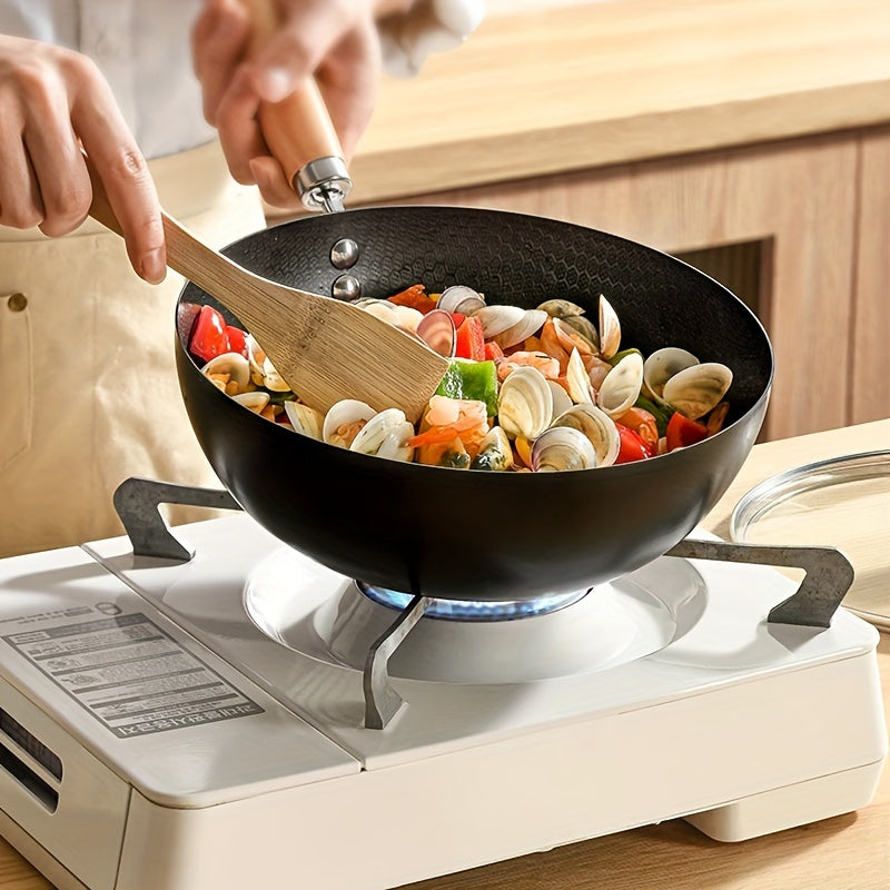 Small iron pan, ideal for single servings, with a non-stick surface, suitable for gas stoves, and small kitchen tools.