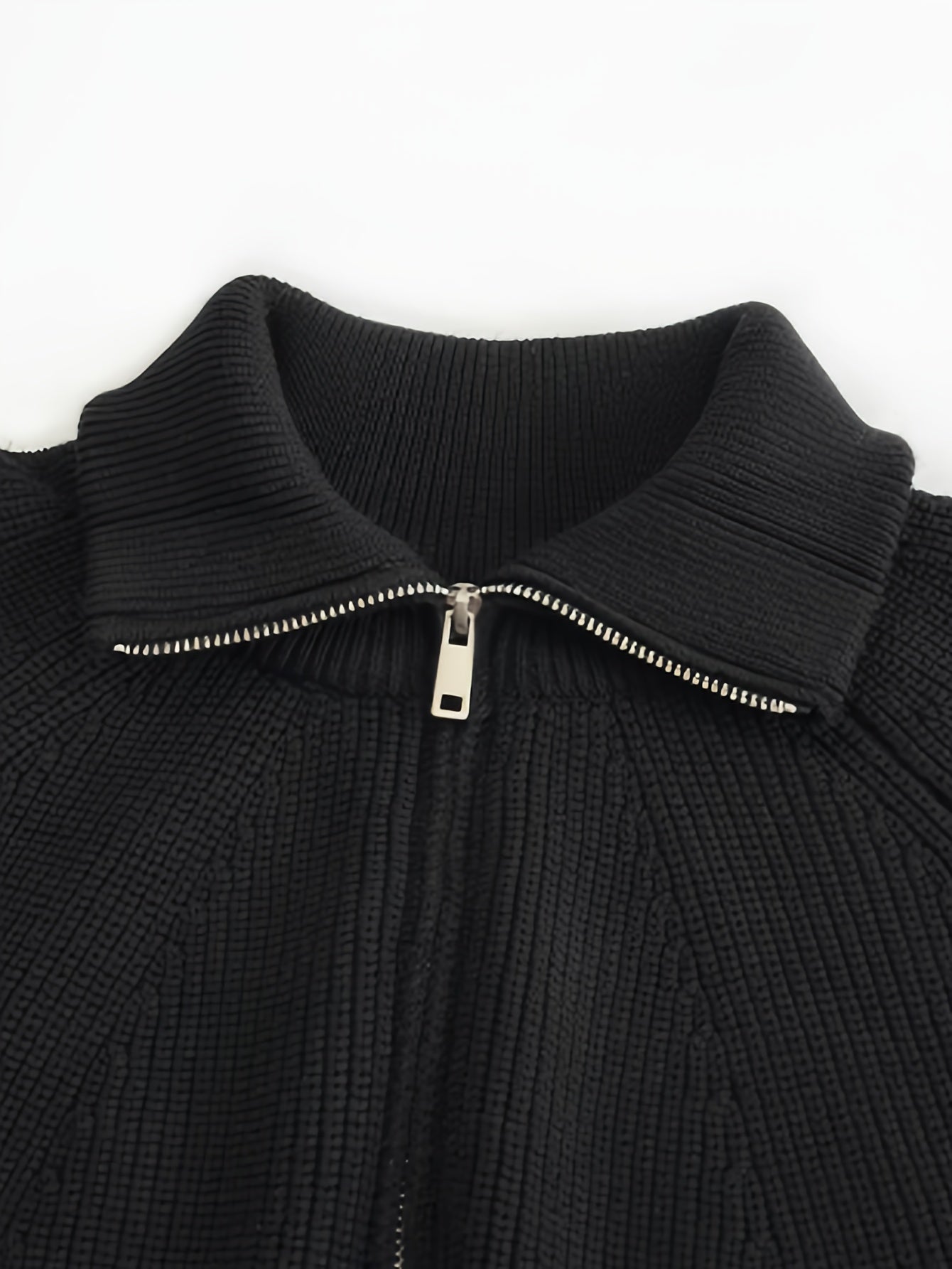 Men's knitted sweater with long sleeves, half zipper, and lapel for winter and fall.