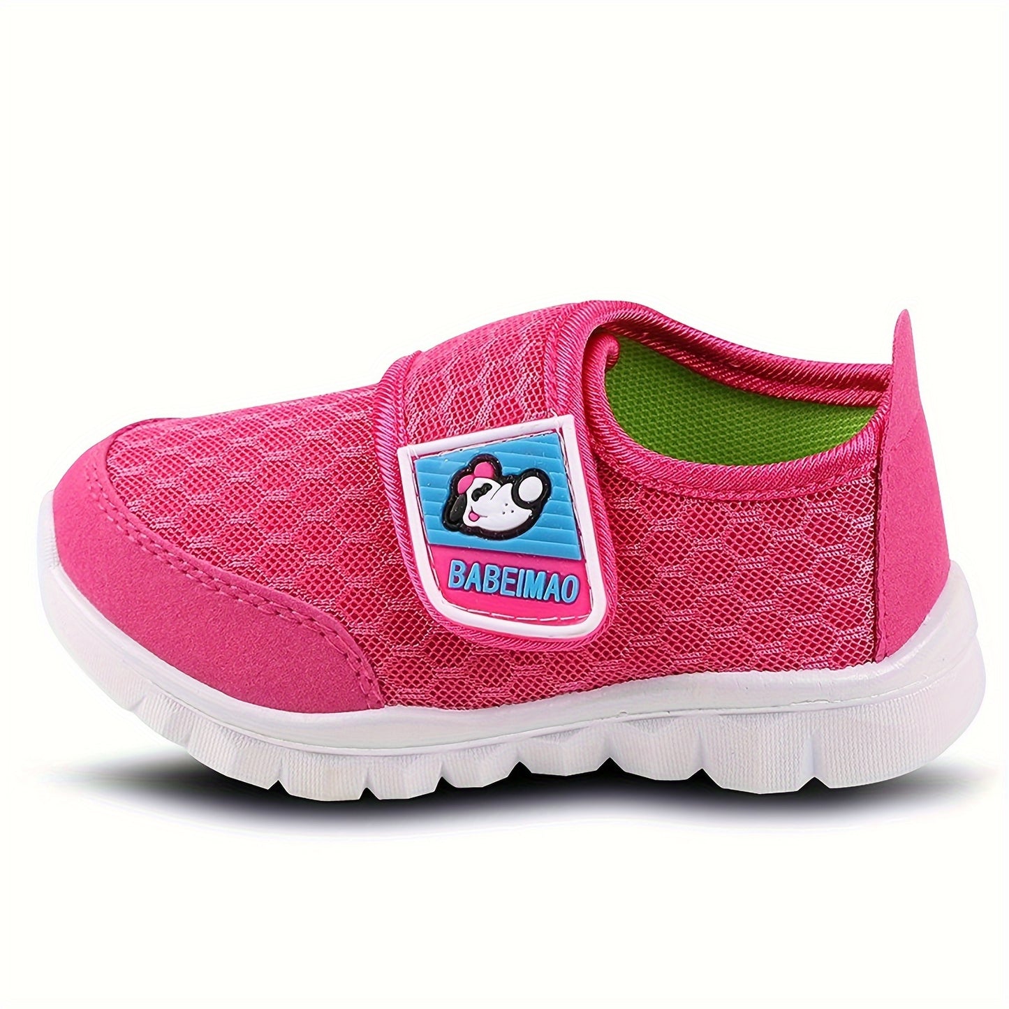 Children's shoes for boys and girls, suitable for casual sports.