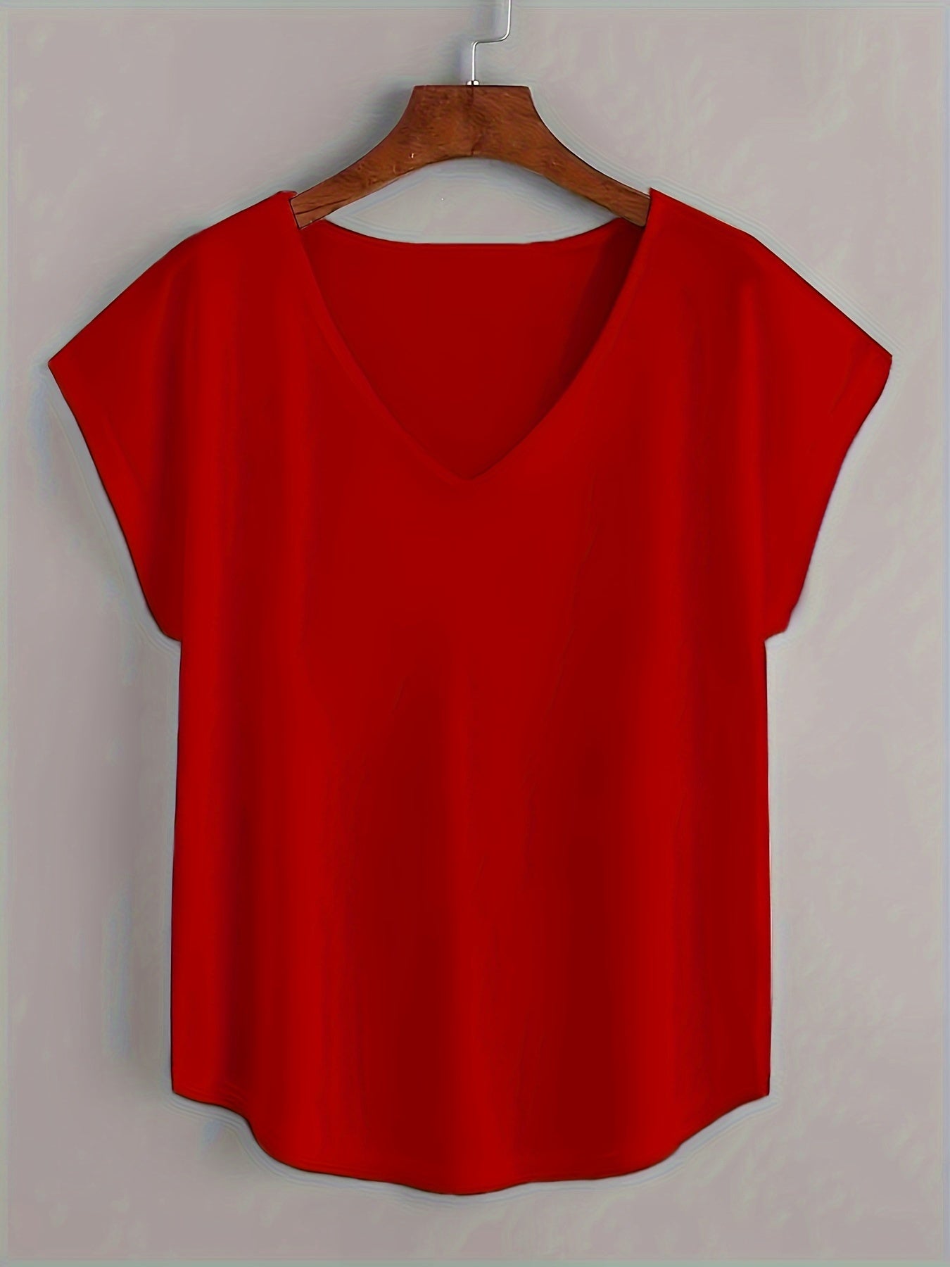 Plus Size V-Neck Batwing Sleeve T-Shirt