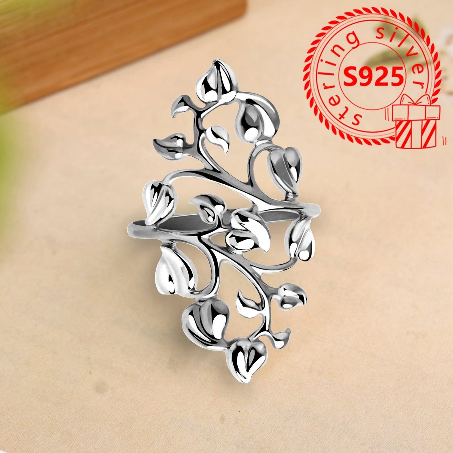 Beautiful S925 Sterling Silver Leaf Wrap Ring - Allergy-Free, Unique and Eye-Catching Design, Ideal for Both Everyday and Formal Wear, Long-Lasting and Comfortable Piece of Jewelry for Women, Lightweight at 4.1g, Great as a Gift, Stylish and Elegant Look