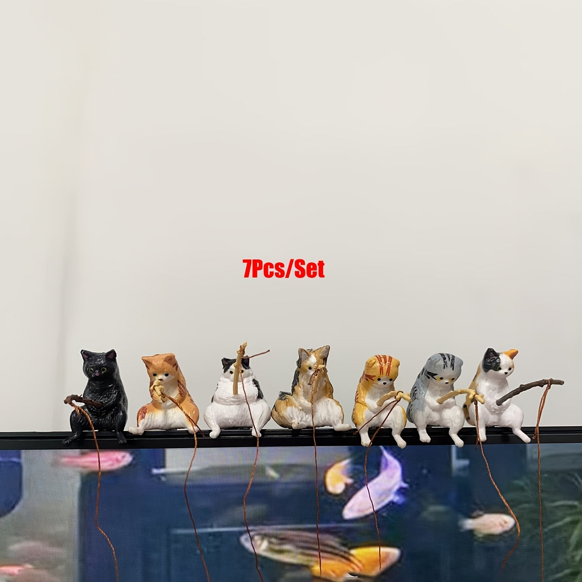 1 Set of Miniature Fishing Cat Figurines for Aquariums, made from PP Material, ideal for DIY Aquatic Landscapes