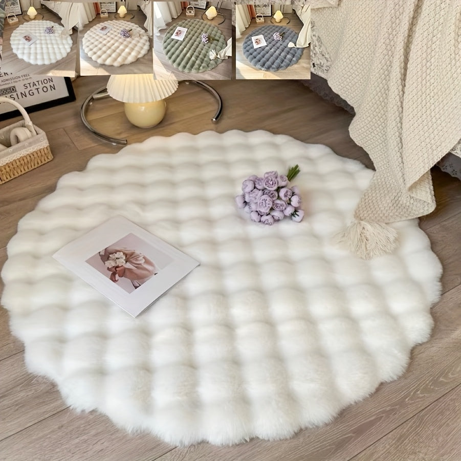 One piece of round fluffy faux rabbit fur rug pad, made of lightweight machine washable polyester with a non-slip polypropylene backing. This low pile solid color accent mat is suitable for the living room or bedroom, and perfect for home decor during