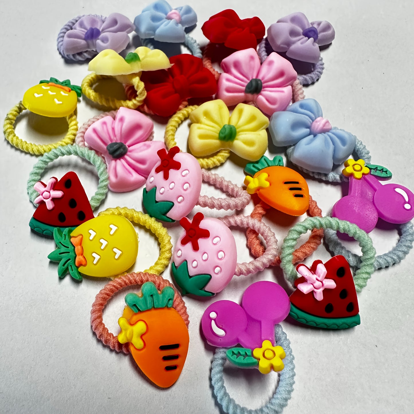 20 fruit-shaped flower hairpin headbands with cute cartoon designs, sturdy and durable accessories for girls.