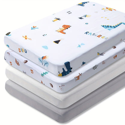 Soft and breathable fitted sheet set for youngsters featuring squirrel and crocodile prints. Made from 100% polyester and machine washable. Ideal for boys' bedroom decor, measuring 132.08x71.12x20.32 cm.