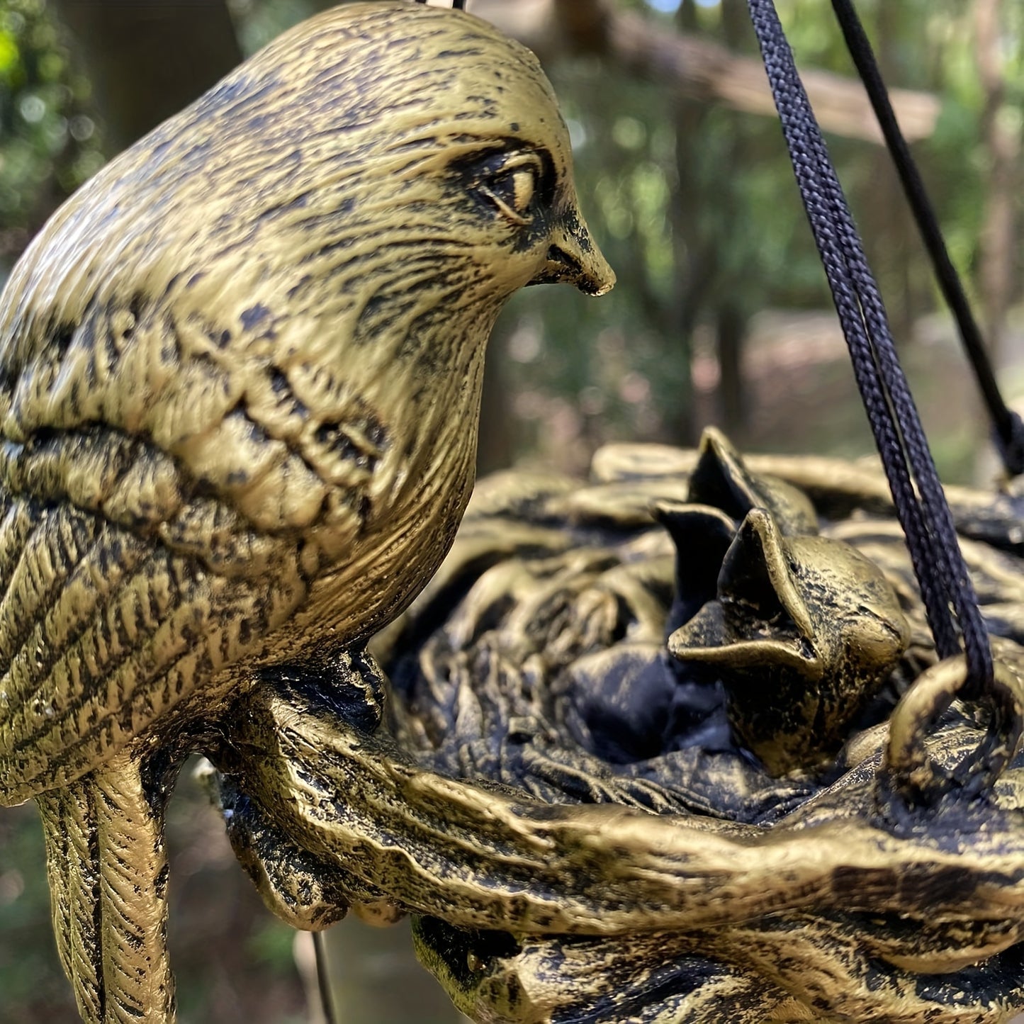 Wind chime with 12 bird bells, ideal gift for mother's love, garden decoration in bronze finish.