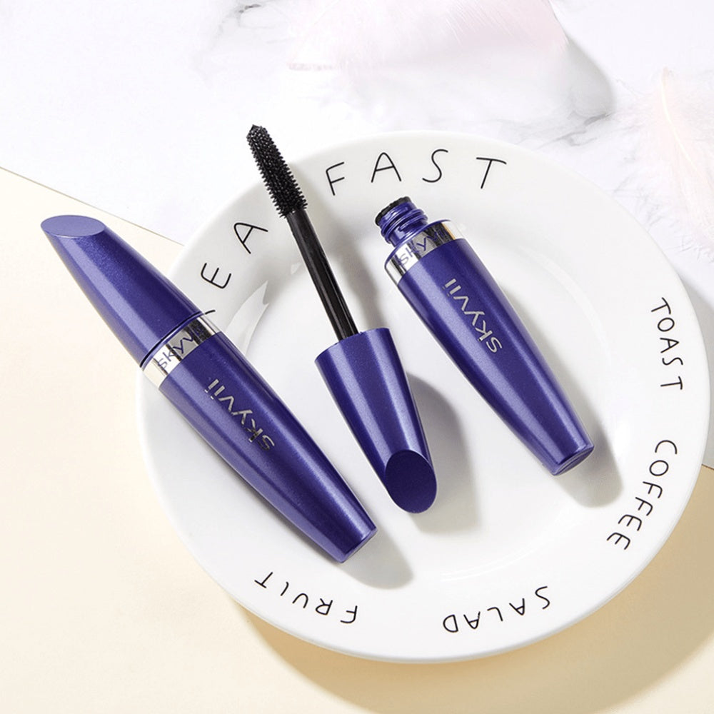 Mascara lengthens, curls, waterproofs, and primes eyes for lasting, smudge-proof wear.