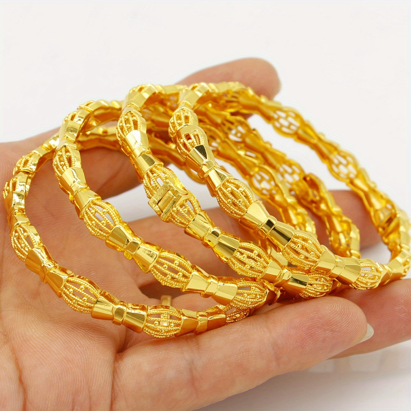 Luxury Bollywood Style Wedding & Banquet Jewelry Set of 4 Golden Plated Copper Bracelets for Women