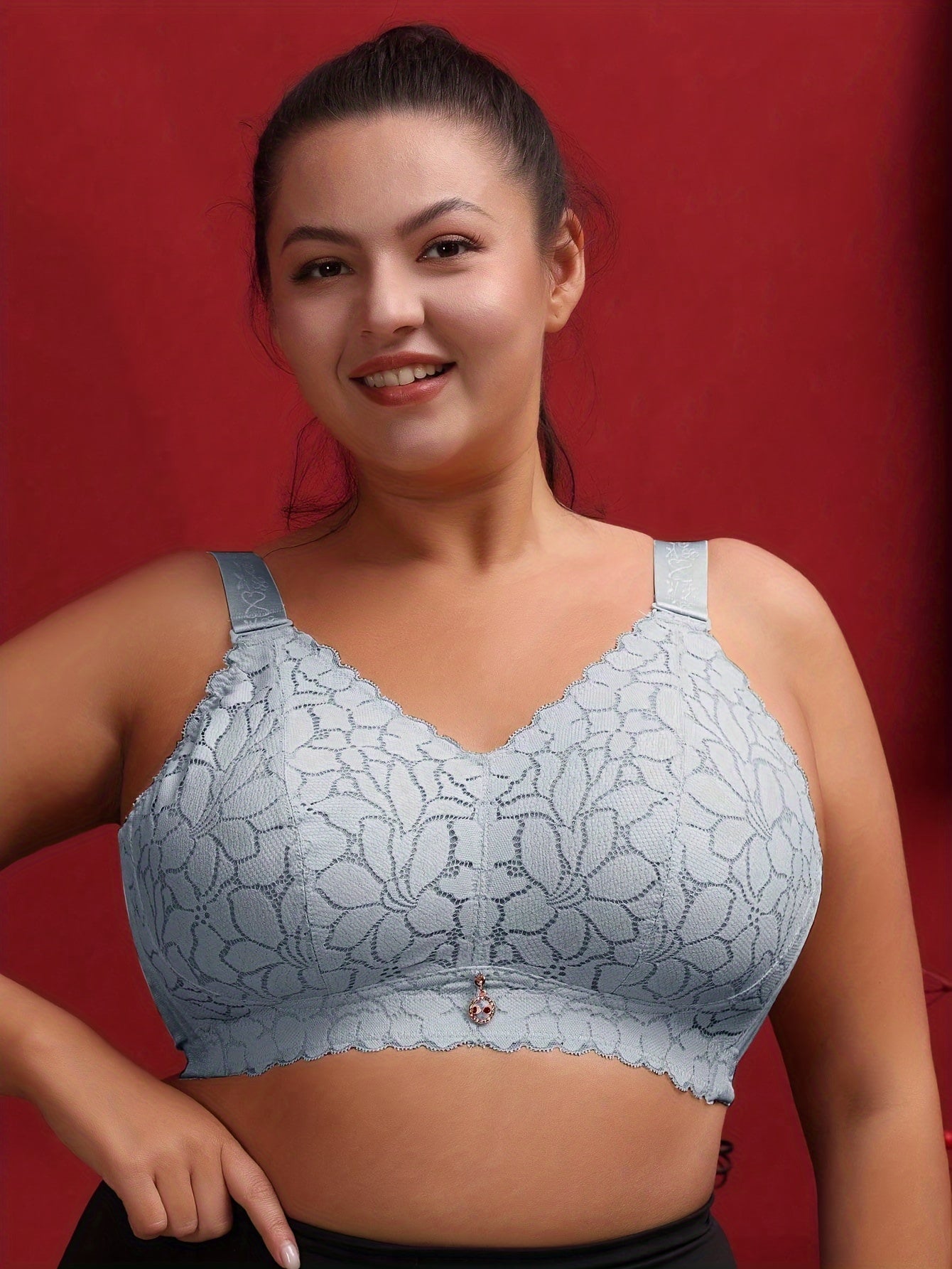 Stylish French-inspired plus size lace bralette with floral print - thin, wireless, breathable, and slimming.