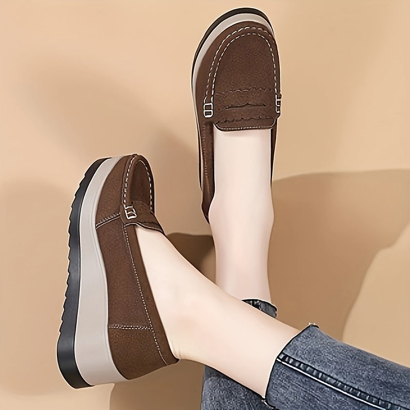 Stylish and light slip-on shoes for women, featuring comfortable thick soles and a versatile design, perfect for busy moms.