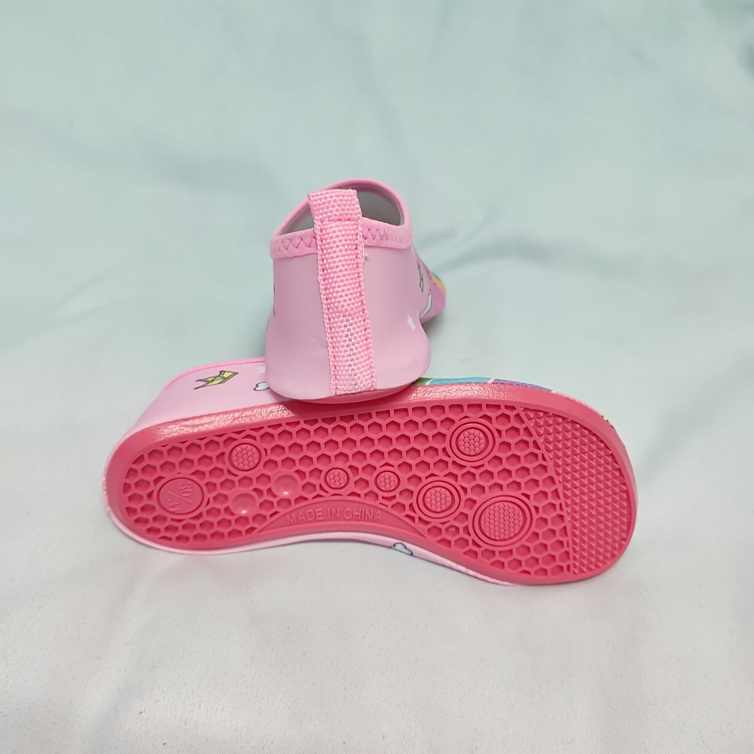 Adorable cartoon barefoot water shoes for girls, lightweight and quick-drying, perfect for the beach.