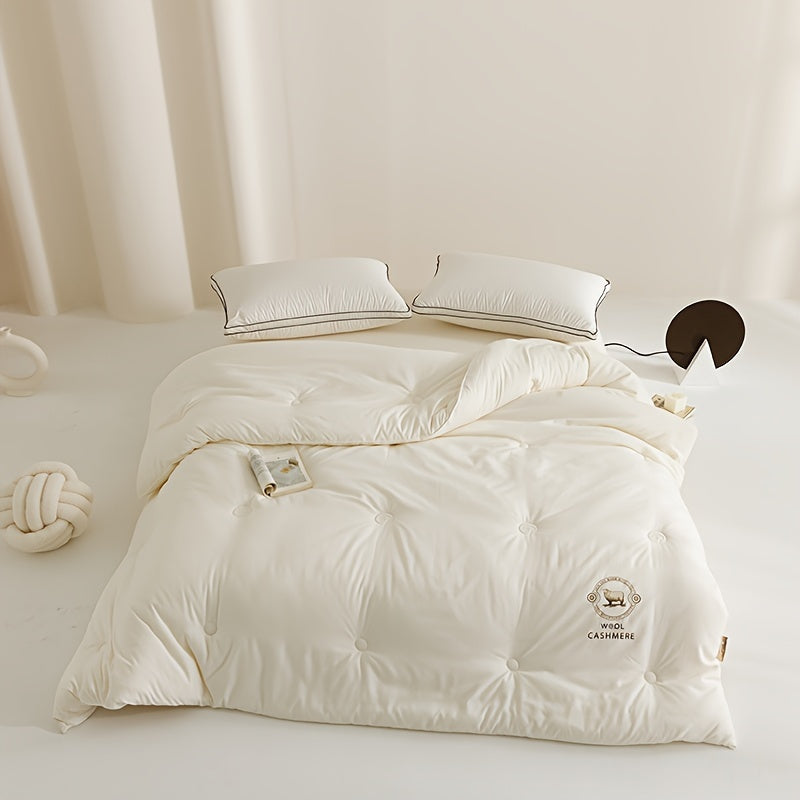 Luxurious Australian quilt offers all-season softness with envelope stitching. Made from polyester fabric. Perfect for bedroom or guest room. Dry clean only. Bedroom comfort with stylish