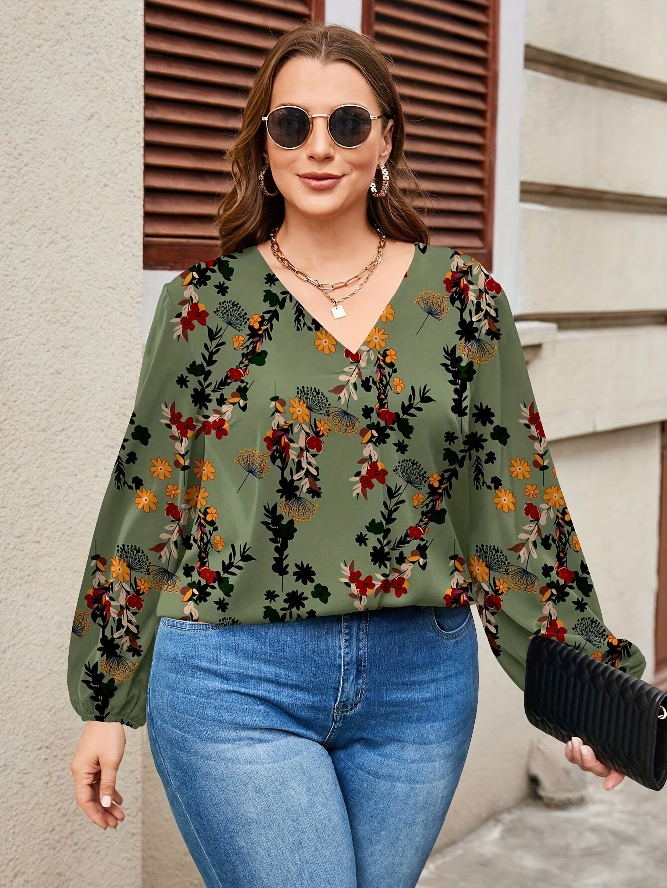 Floral V-Neck Blouse, Plus Size with Lantern Sleeves, Casual, Machine Washable Polyester, Non-Stretch Fabric for All Seasons