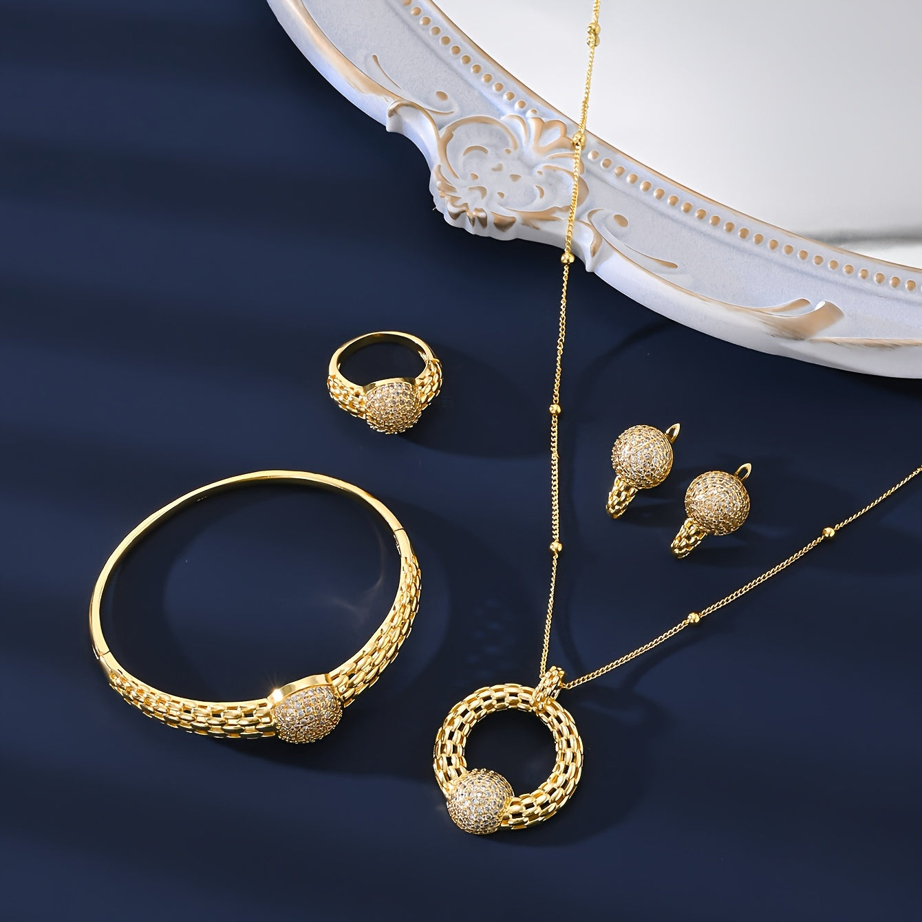 Dazzling MEIZ 18K Gold Plated Copper Jewelry Set, Featuring a Playful & Seductive Design, Adorned with Synthetic Zirconia, Perfect for Valentine's Day or Any Special Occasion, Versatile Enough for All Seasons.