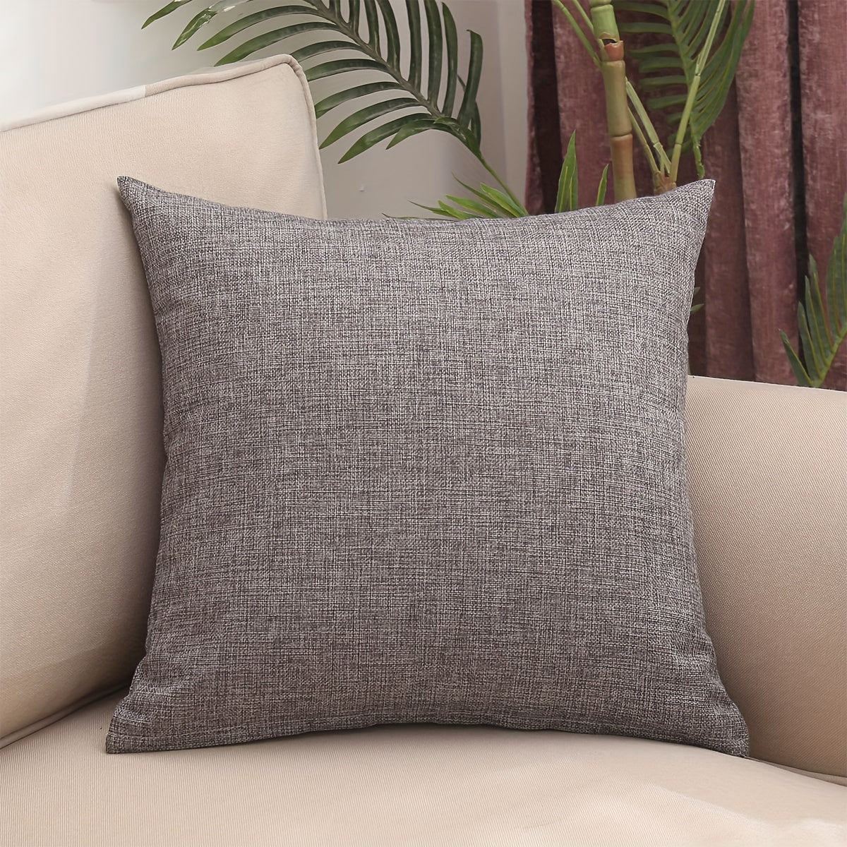 New solid color linen cushion cover without pillow core.