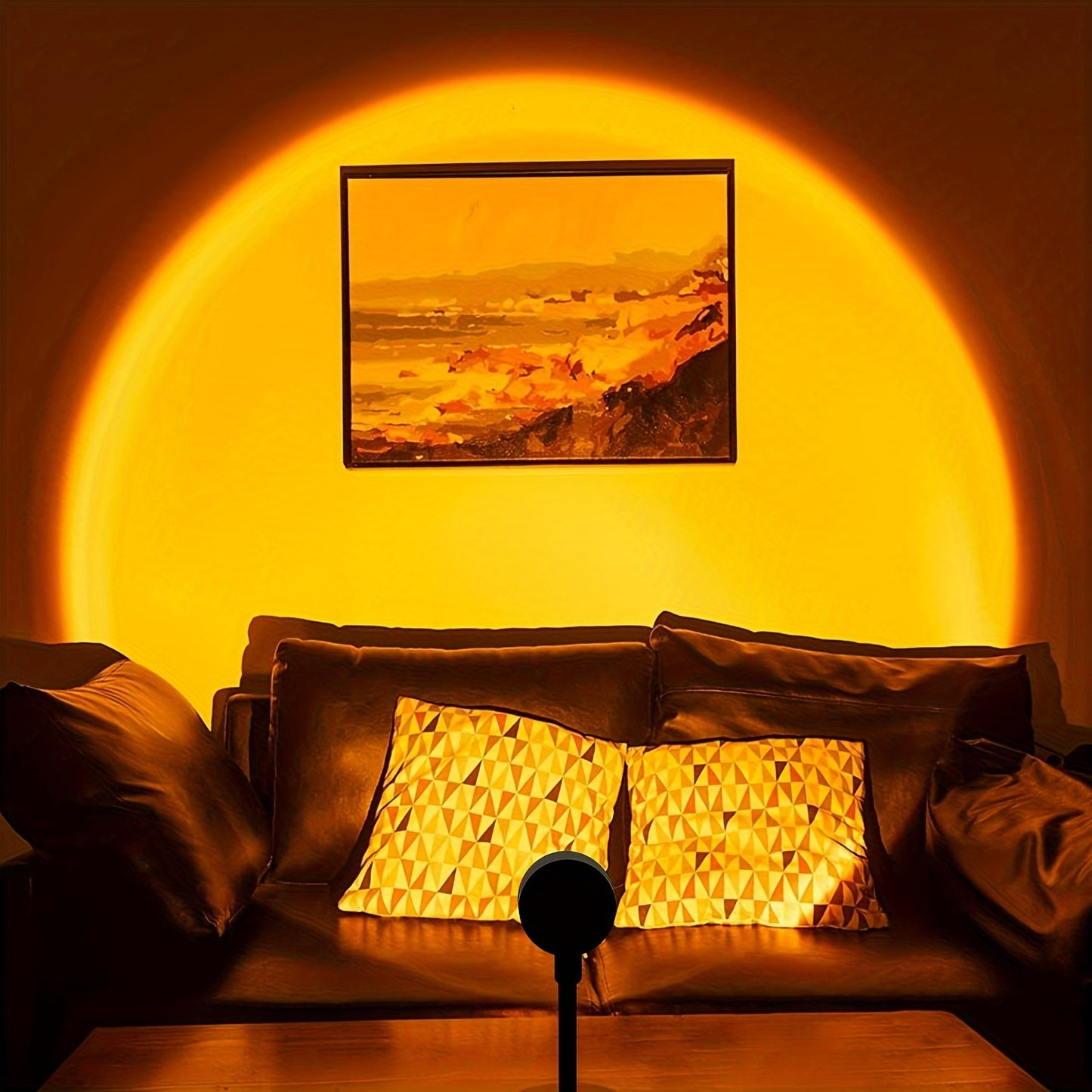 360° Rotating Sunset Projection LED Night Light with USB power, orange lamp with acrylic shade for home decor, bedroom ambiance, party photography, and coastal-themed spaces. Cozy and