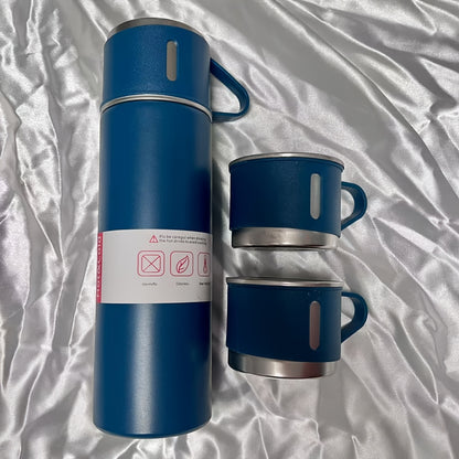 440ml stainless steel vacuum cup bottle with 2 cup lids. Perfect for hot/cold beverages, ideal for elderly, commuting, school, outdoor activities. Great gift for any season.