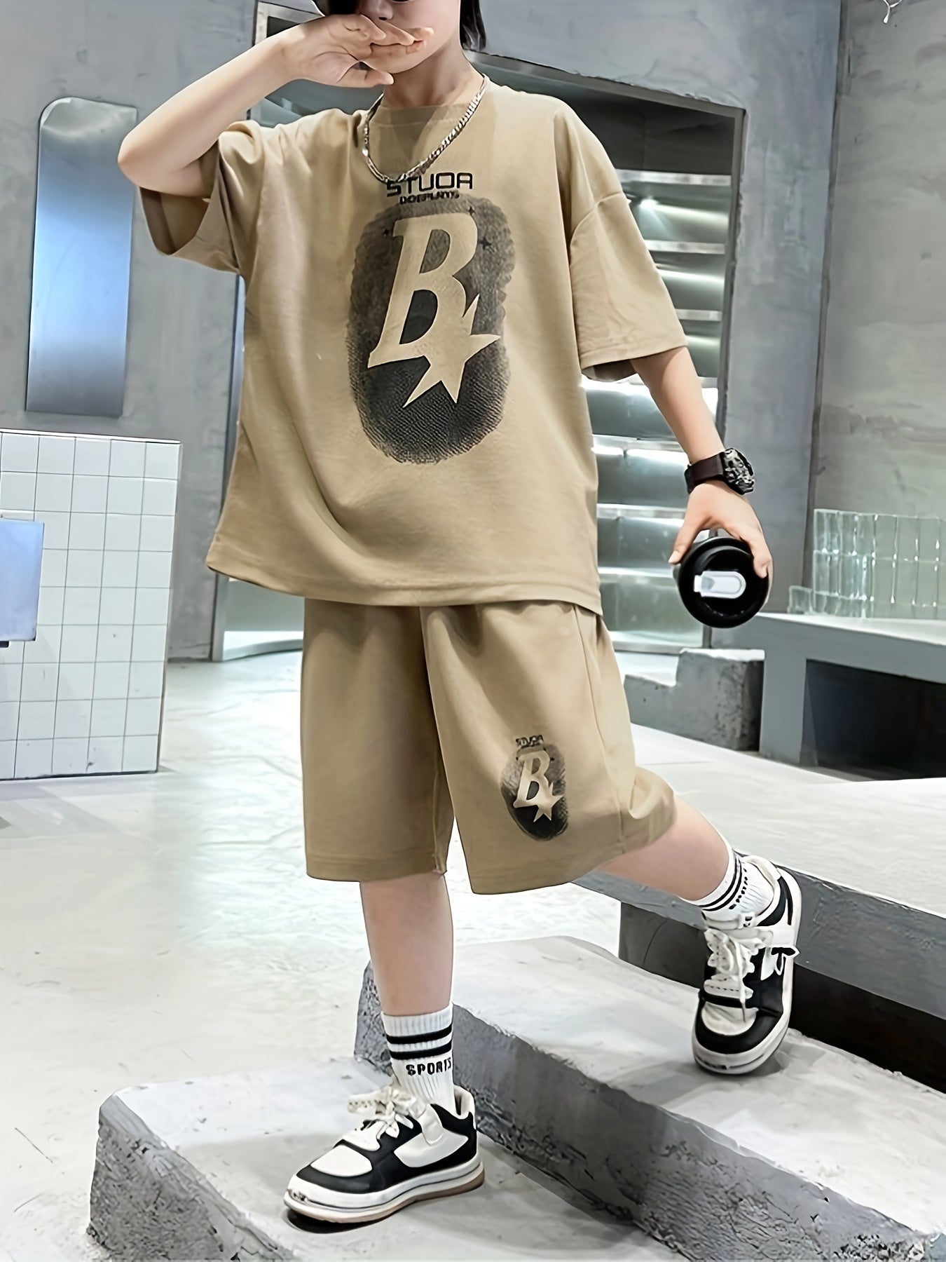 Men's children's summer two-piece set of short sleeves and shorts, comfortable and fashionable.