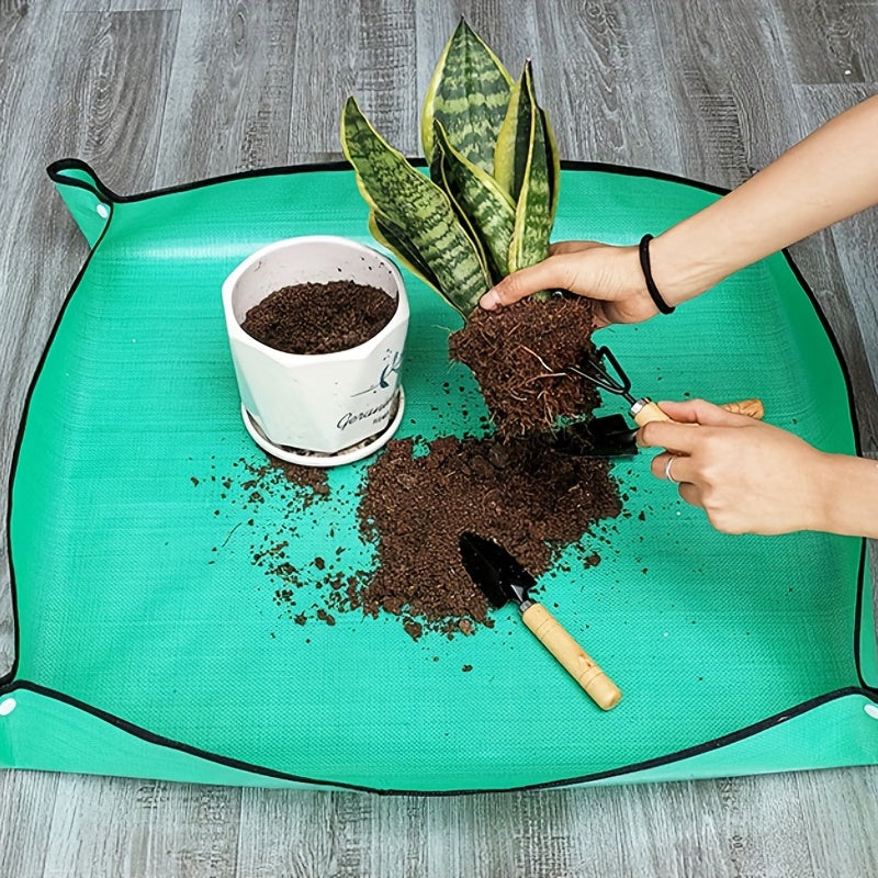 Household gardening floor mat for planting and changing soil in pots.