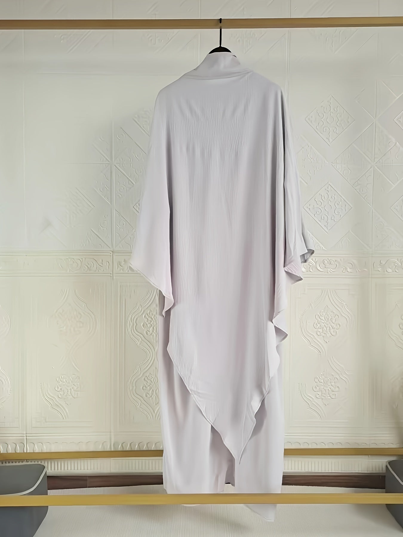 Stylish batwing sleeve Ramadan robe in solid color, plus-size for Muslim women.