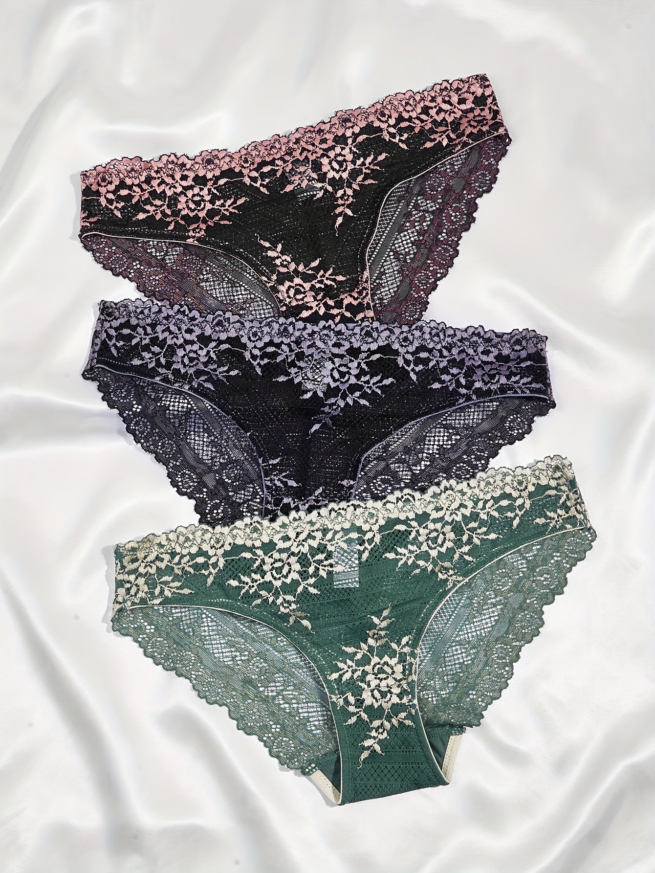 3 Contrast Lace Briefs, Comfy & Breathable, Stretchy Women's Lingerie & Underwear