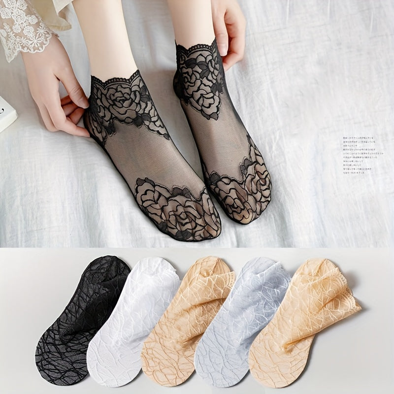 5 pairs of lace-trimmed women's socks for spring and summer, including short mesh socks with large roses and lightweight boat socks.