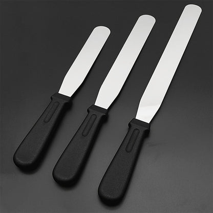 Get a set of 3 high-quality stainless steel cake scrapers, including straight and curved cream scrapers. These professional baking pastry tools are perfect for cake decorating and come in a convenient pack of 3. Add these stainless steel cake scrapers to