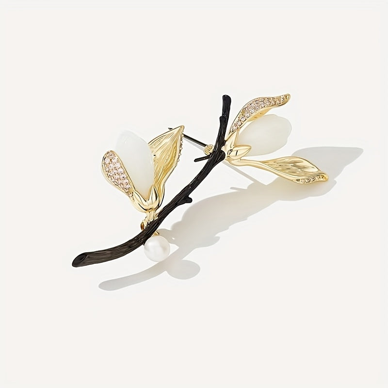 Elegant Vintage Magnolia Flower Brooch Pin with Rhinestone Embellished Plant Shape - A Luxurious Coat Accessory for Women, Boasting a Unique Design Sense.