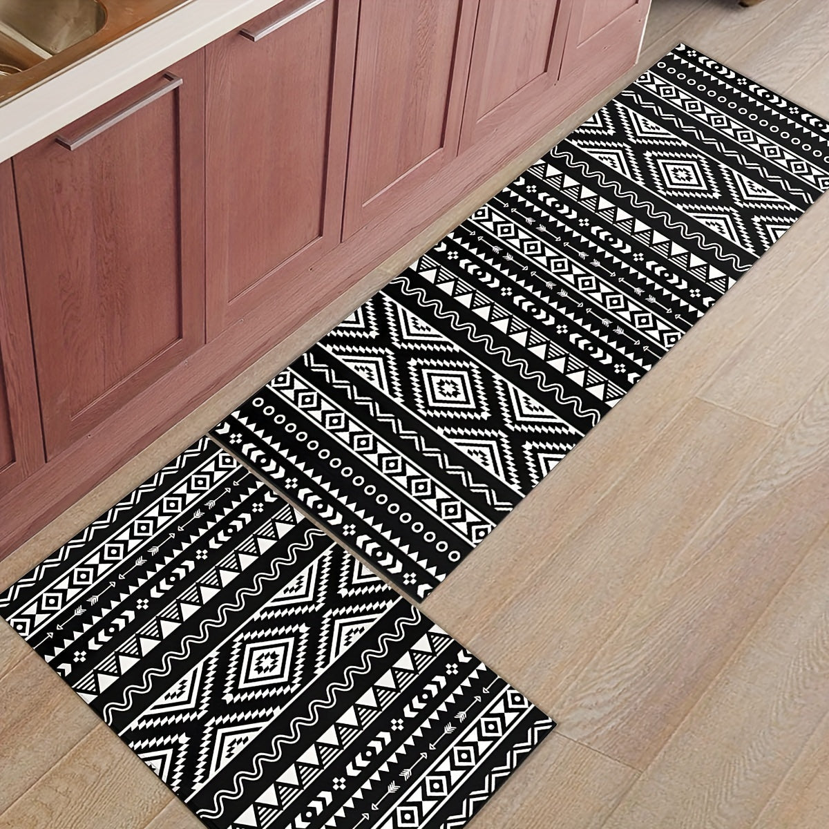 Bohemian Black And White Carpet Floor Mat for Kitchen, Dining Room, Home Office, Sink, and Laundry Room. Features Farmhouse Fatigue-Resistant design, Non-slip and Washable for added convenience.