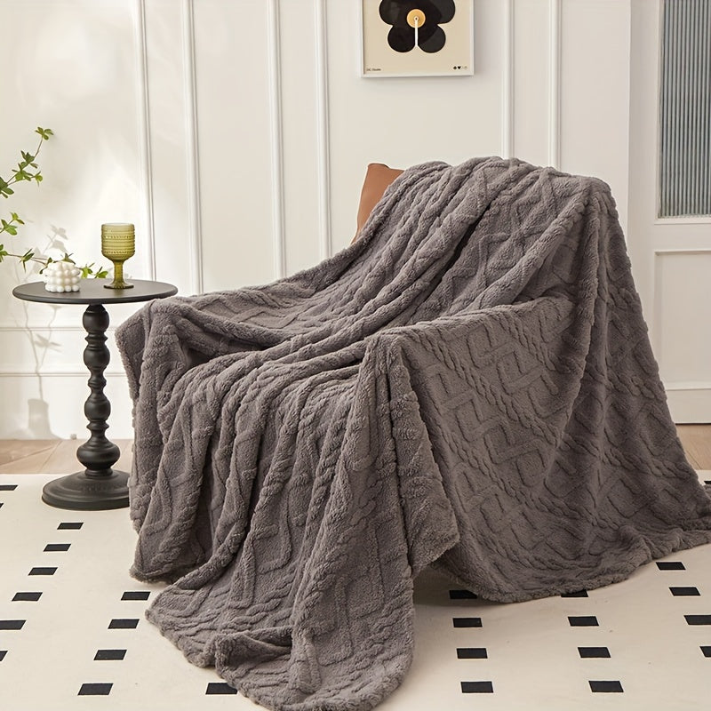 Soft and cozy rhombus jacquard blanket made of skin-friendly taffeta, perfect for use in the office or at home. This versatile blanket can be used as a couch throw, air conditioner blanket, or for a quick nap. Suitable for all seasons and makes a great