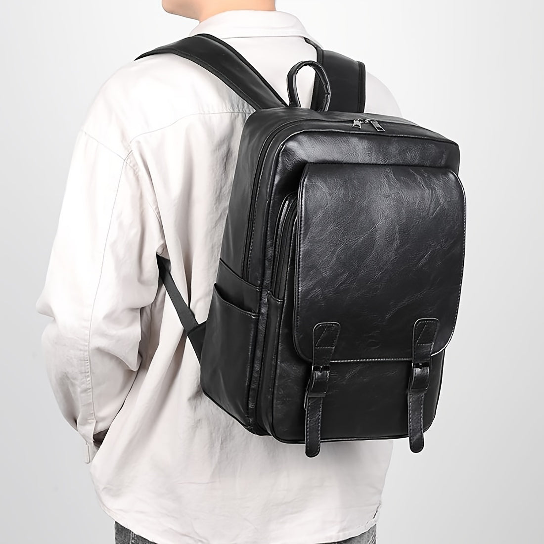 New men's backpack with genuine texture, large capacity, Korean style, suitable for business trips, computer bag, travel, and student use. This vintage-style backpack is trendy, versatile