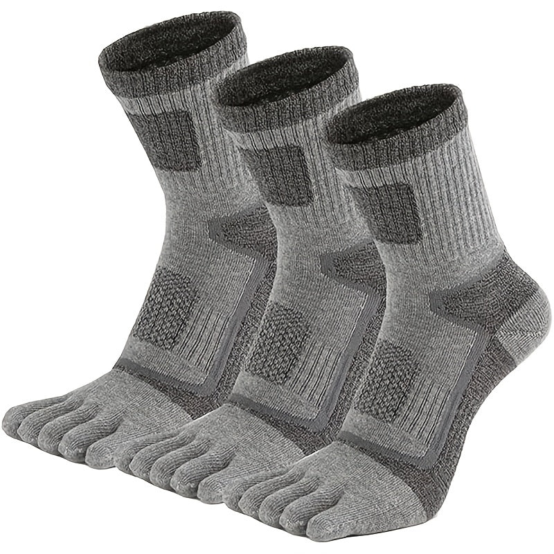 Three pairs of men's five-toe sports socks, sweat-absorbing and durable for cycling, sailing, and outdoor hiking. Medium-length, one size fits all (7-11), sweat-resistant.