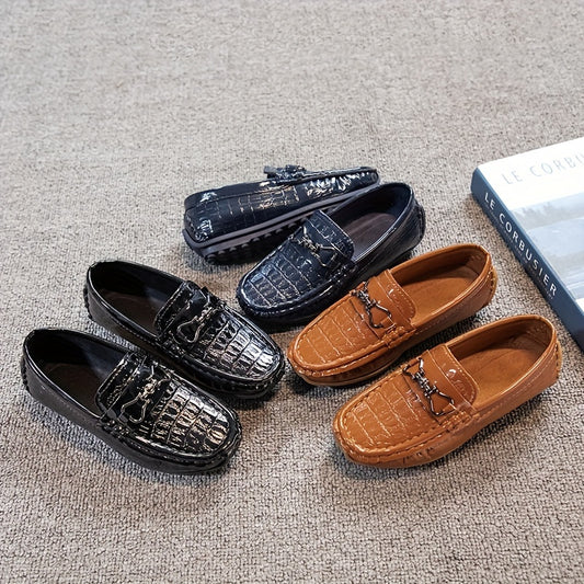 New summer 2022 boys' loafers - slip-on shoes for toddlers and older children in British style.