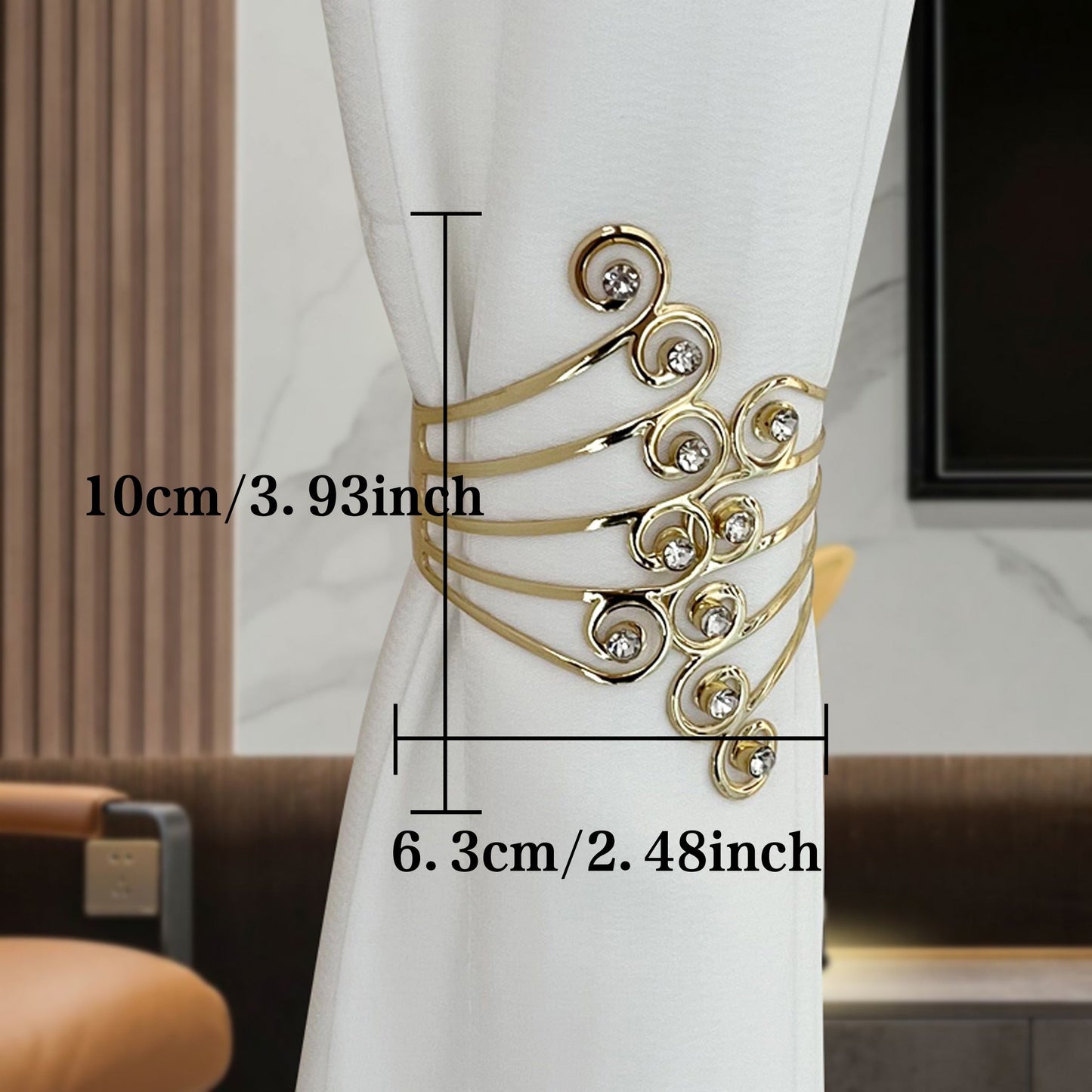 Add a touch of elegance to your home decor with these stunning Luxury Metal Gold/Silvery Creative Wings and Rhinestones Design Curtain Tiebacks. These Adjustable Skeleton Curtain Clasps are perfect for enhancing the look of your bedroom or living room