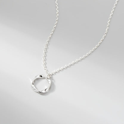 This stylish Sterling Silver Mobius Strip Pendant Necklace is perfect for both daily wear and special occasions. A versatile piece of women's jewelry, this necklace adds a touch of sophistication to any outfit.