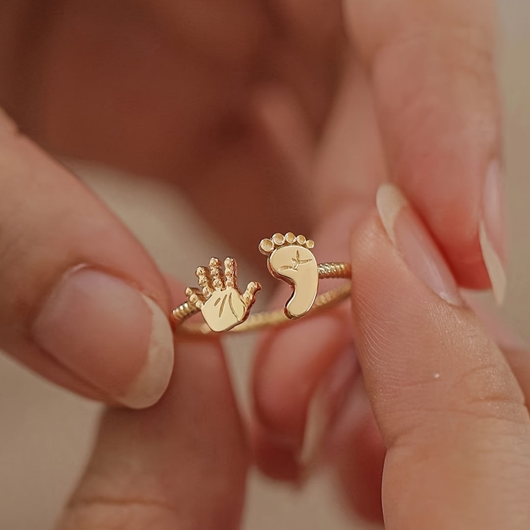 Vintage style adjustable open ring with disconnected cute palms and feet design made of 925 sterling silver, perfect for Mother's Day gifts for women. Comes with an elegant gift box.